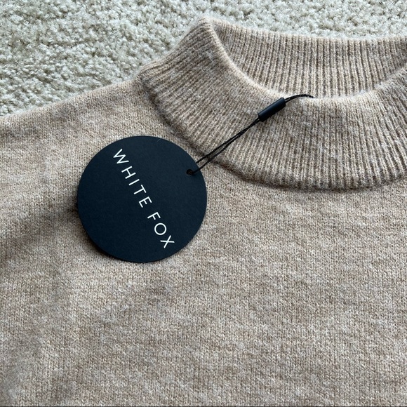 White Fox Boutique She Roams Knit tan - Picture 2 of 7